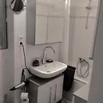 Rum i privatbostad Stay4Fair *